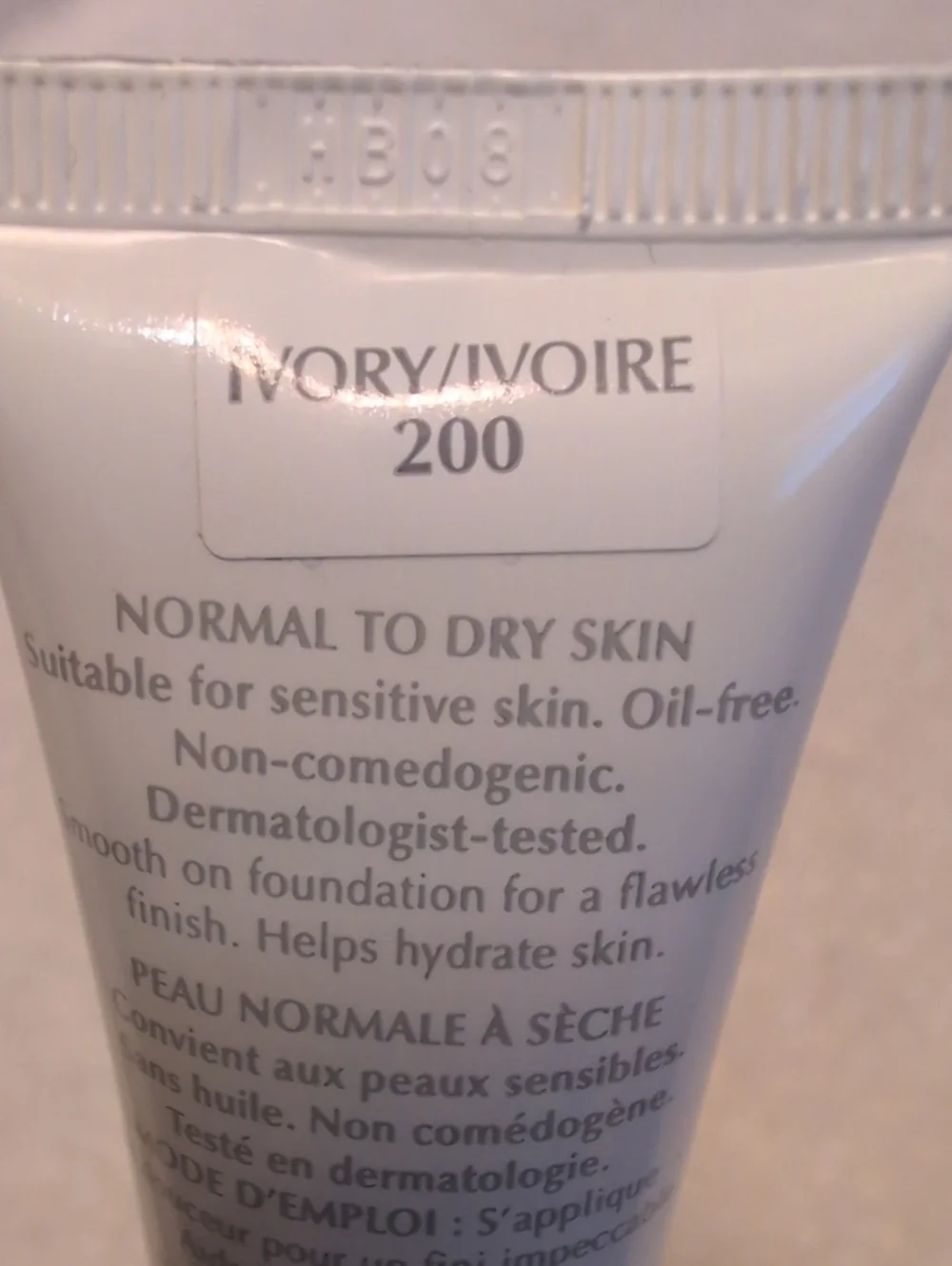 NWT Mary Kay Full-Coverage Foundation – Ivory 200
